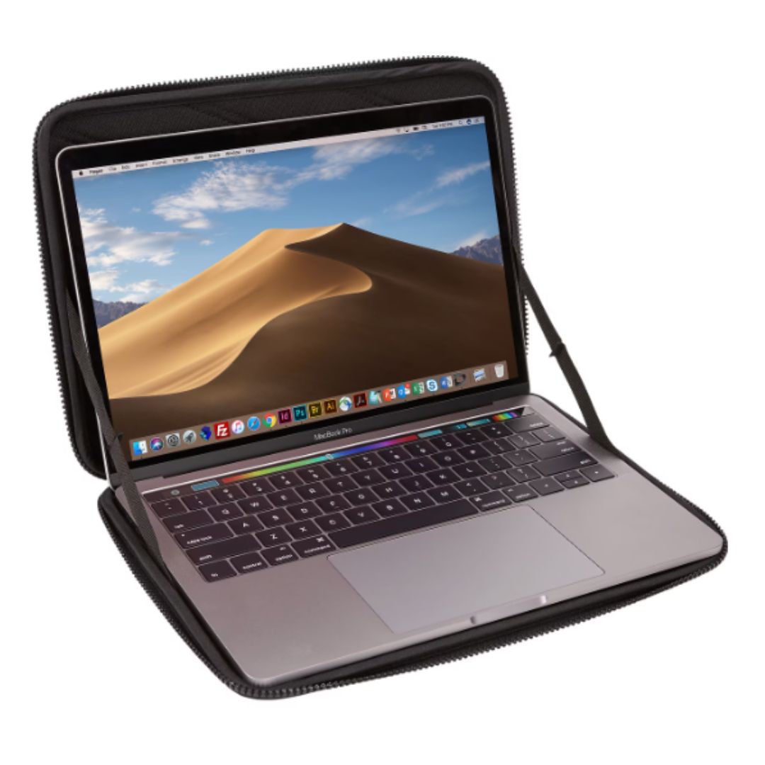 Funda Thule Gauntlet Semi RIgida para MacBook de 14 pulgadas