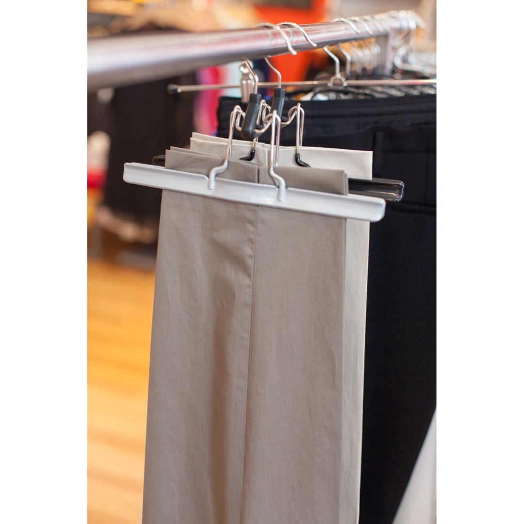 Set de 5 Colgadores Para Pantalones y Faldas Mat 26 Silver