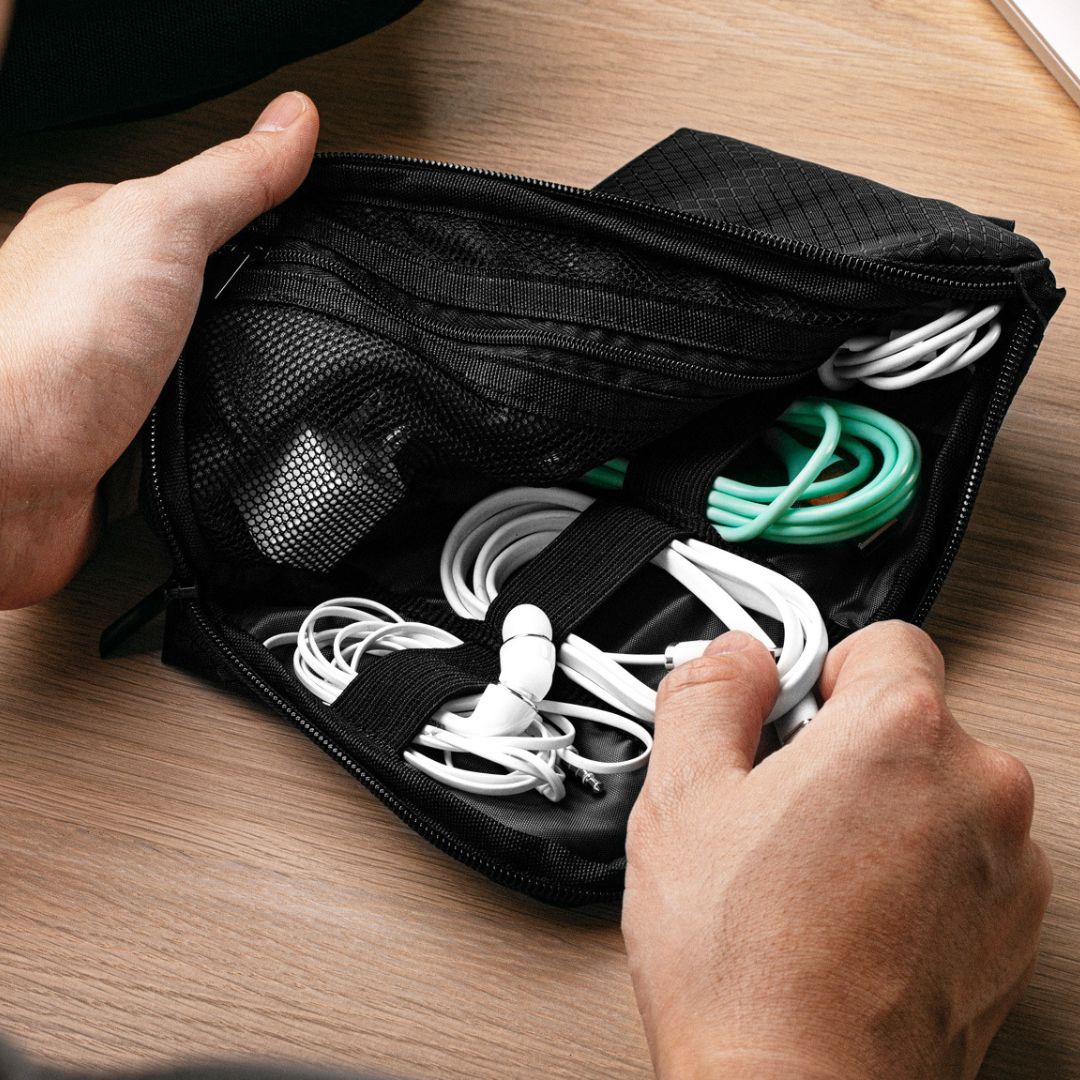 Bolso Organizador de Cables y Artículos Electrónicos