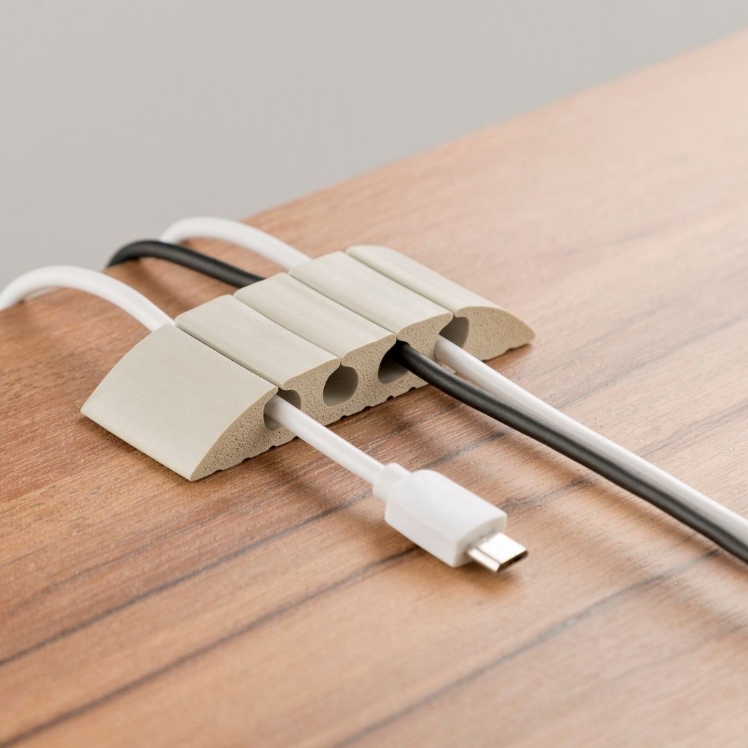 Organizador de 4 Cables para Escritorio, Pack 2 us.